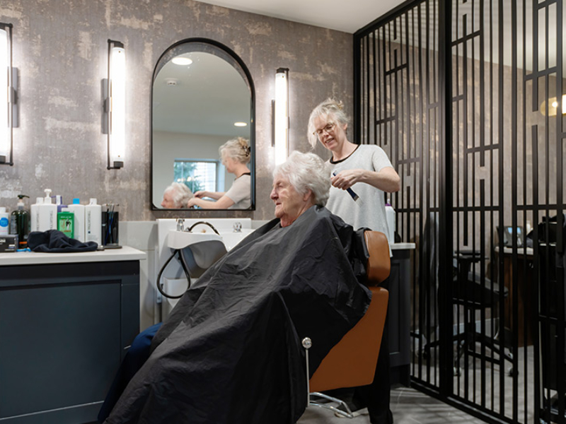 A women at the salon.